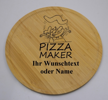 Pizza plate with the Pizza maker